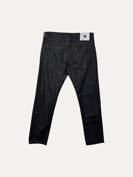 Vintage Levi's Blue Jeans in stonewash, unisex, size W32 L32 – second-hand
