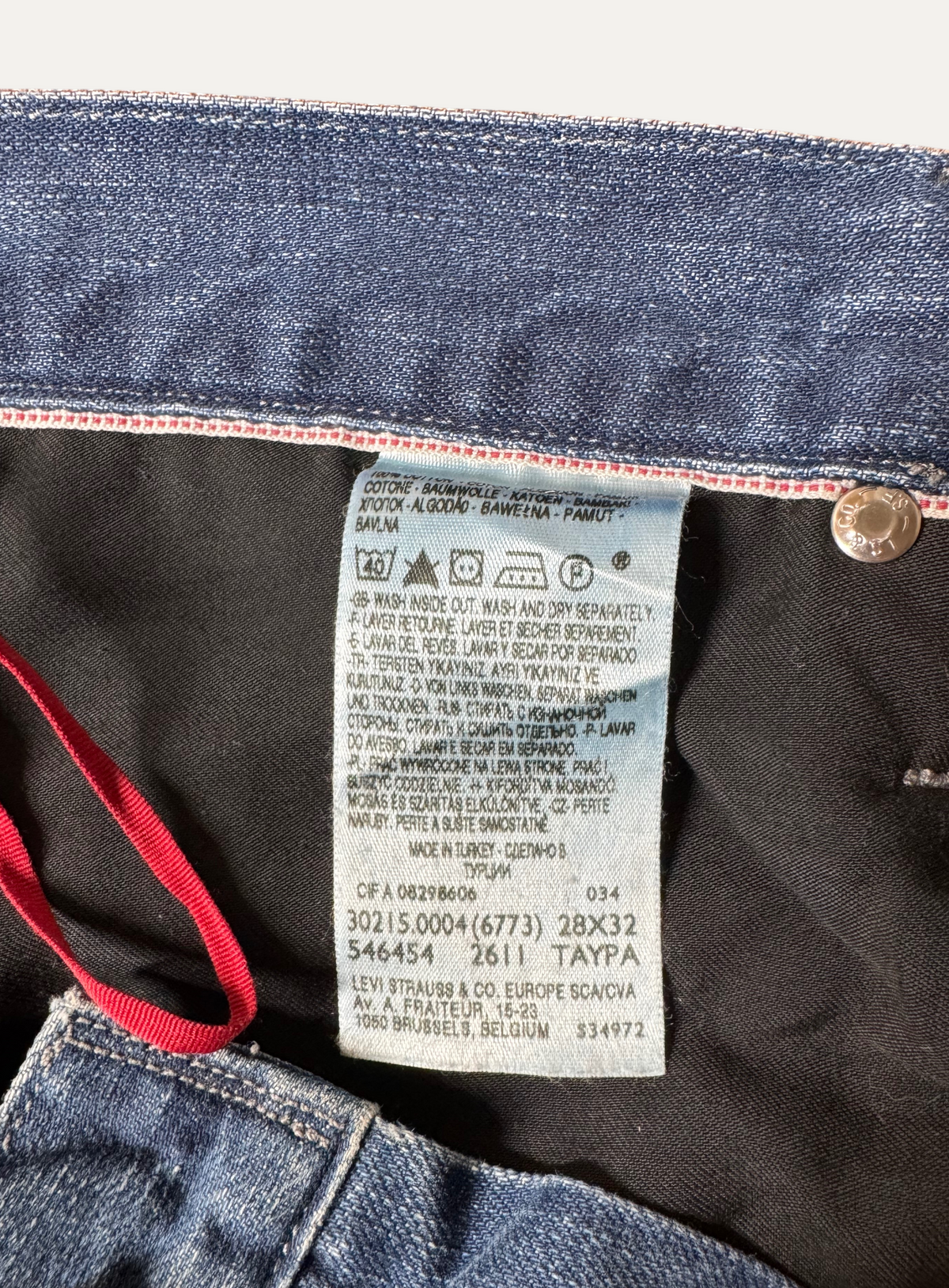 Vintage Levi's Twisted Slim Jeans in blue, men's, size W28 L32 – second-hand