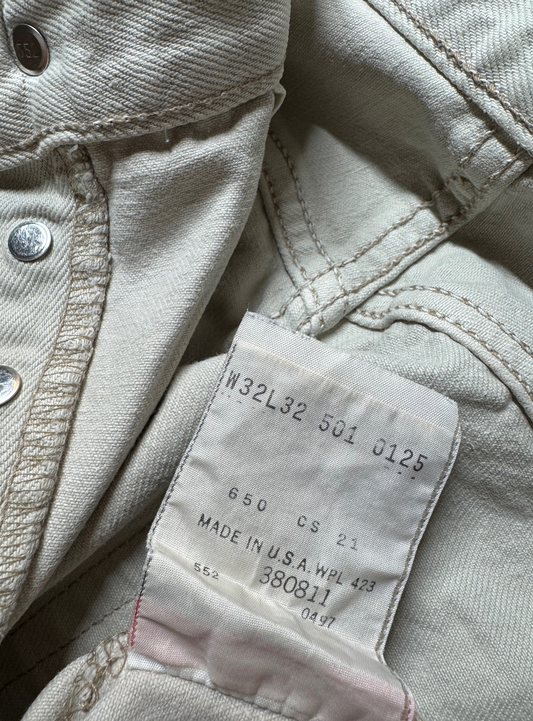 Vintage Levi's 501 Straight Jeans in beige, unisex, size W32 L32 – second-hand