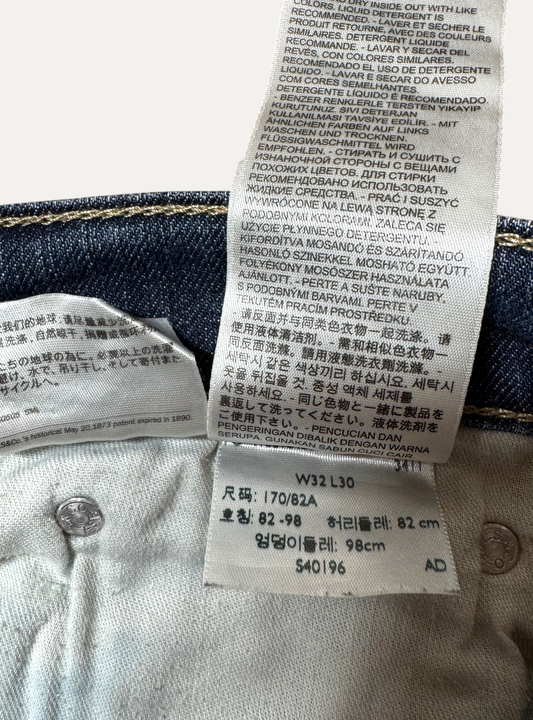 Vintage Levi's 511 Slim Jeans in blue, men's, size W32 L30 – second-hand