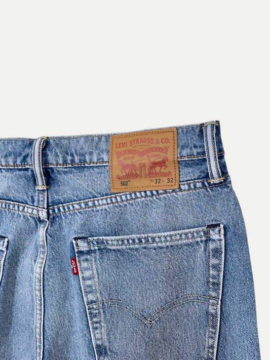 Vintage Levi's 502 Straight Jeans in blue, unisex, size W32 L32 – second-hand