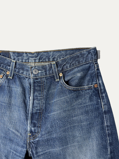 Vintage Levi's 501 Straight Jeans in mid wash, unisex, size W30 L34 – second-hand