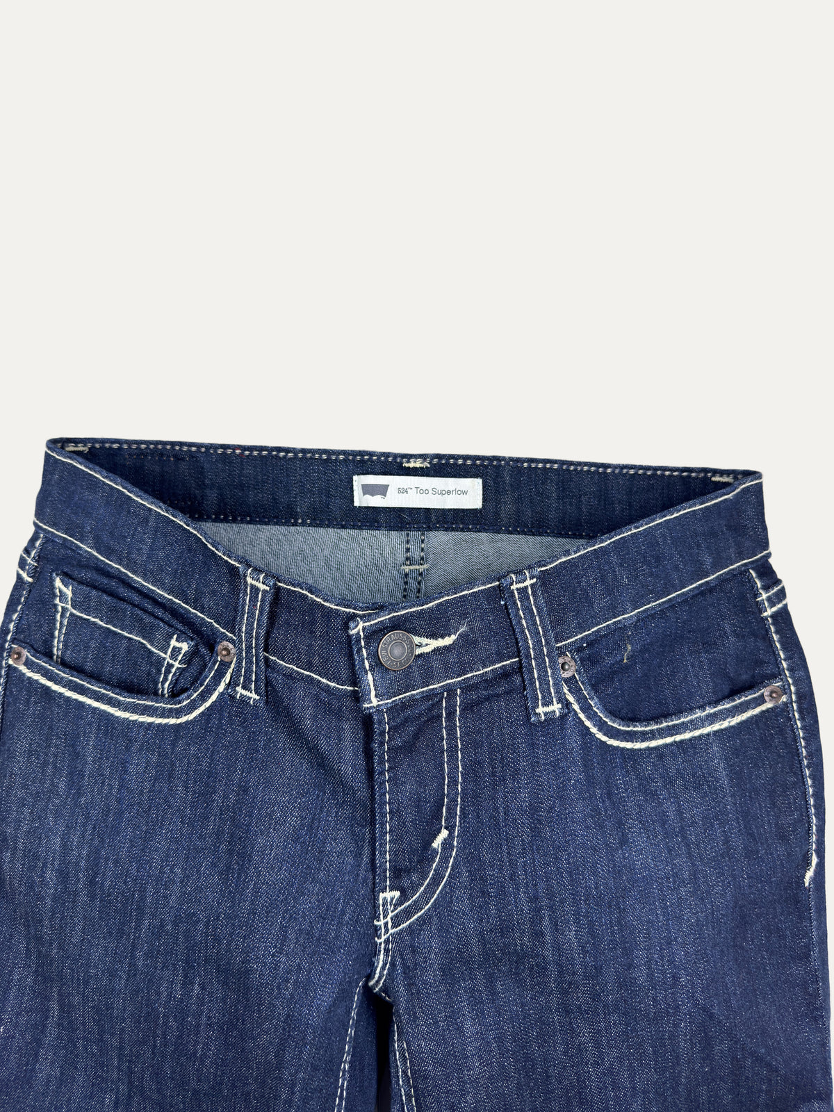 Vintage Levi's 524 Low waist Jeans in dark wash, women's, size W28 L32 – second-hand