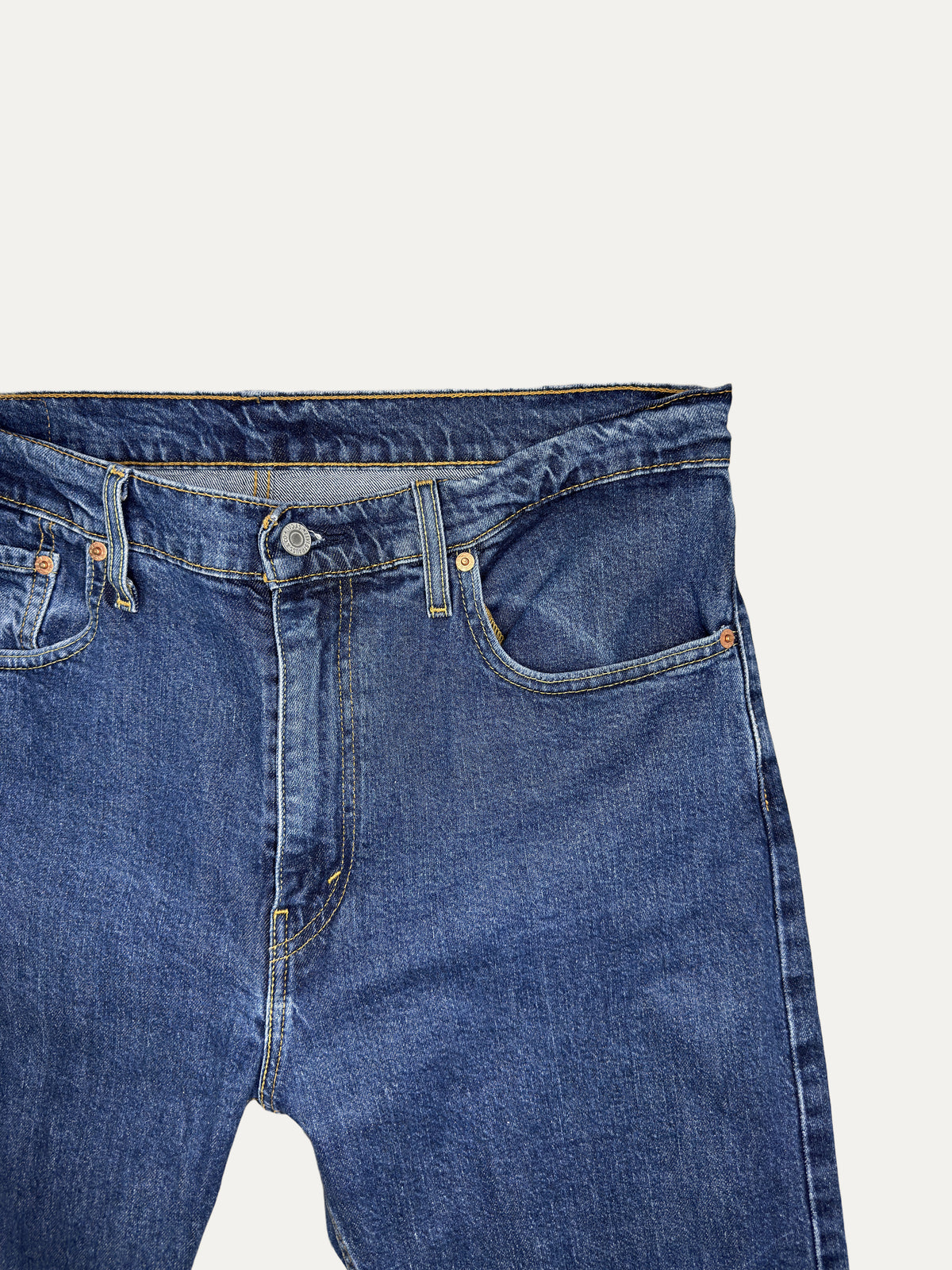Vintage Levi's 512 Slim Jeans in mid wash, unisex, size W36 L32 – second-hand