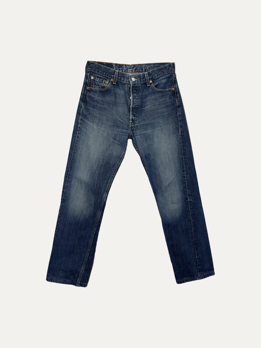 Vintage Levi's 501 Straight Jeans in mid wash, unisex, size W30 L34 – second-hand