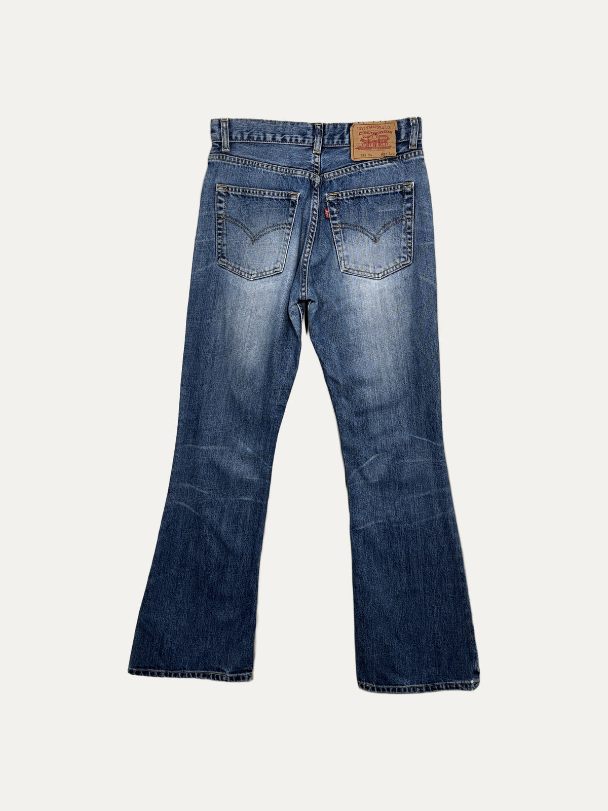 Vintage Levi's 525 Bootcut Jeans in mid wash, unisex, size W27 L32 – second-hand