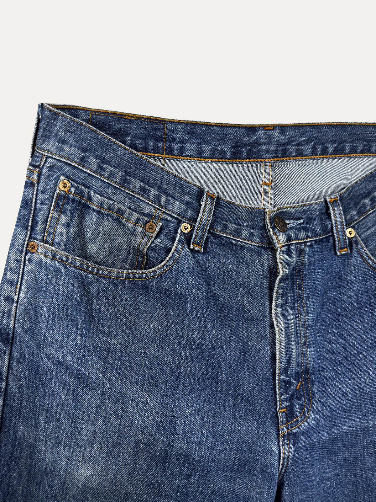 Vintage Levi's 751 Straight Jeans in mid wash, men's, size W34 L34 – second-hand