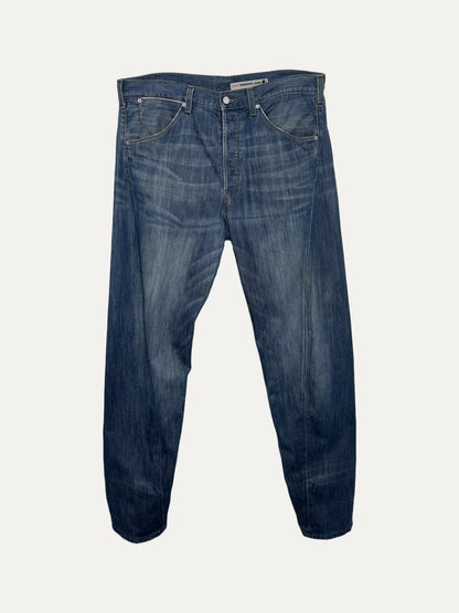 Vintage Levi's Engineered Jeans in mid wash, unisex, size W36 – second-hand