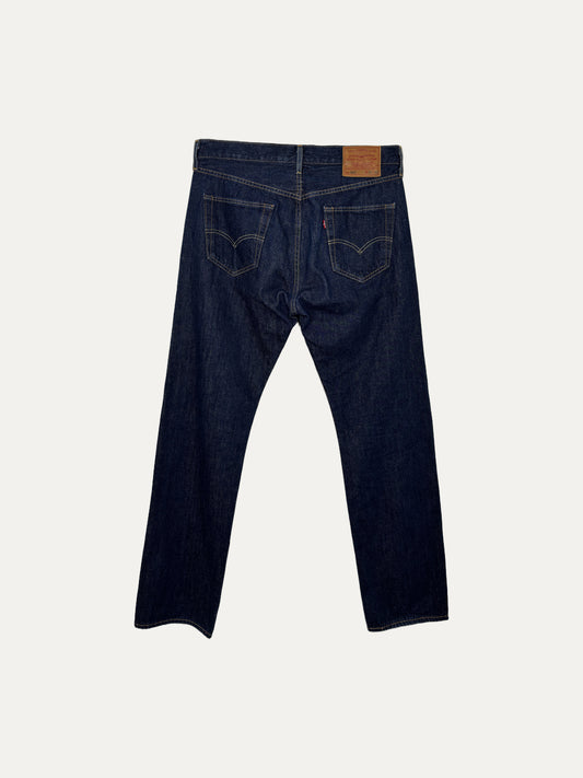 Vintage Levi's 501 Straight Jeans in mid wash, unisex, size W32 L32 – second-hand