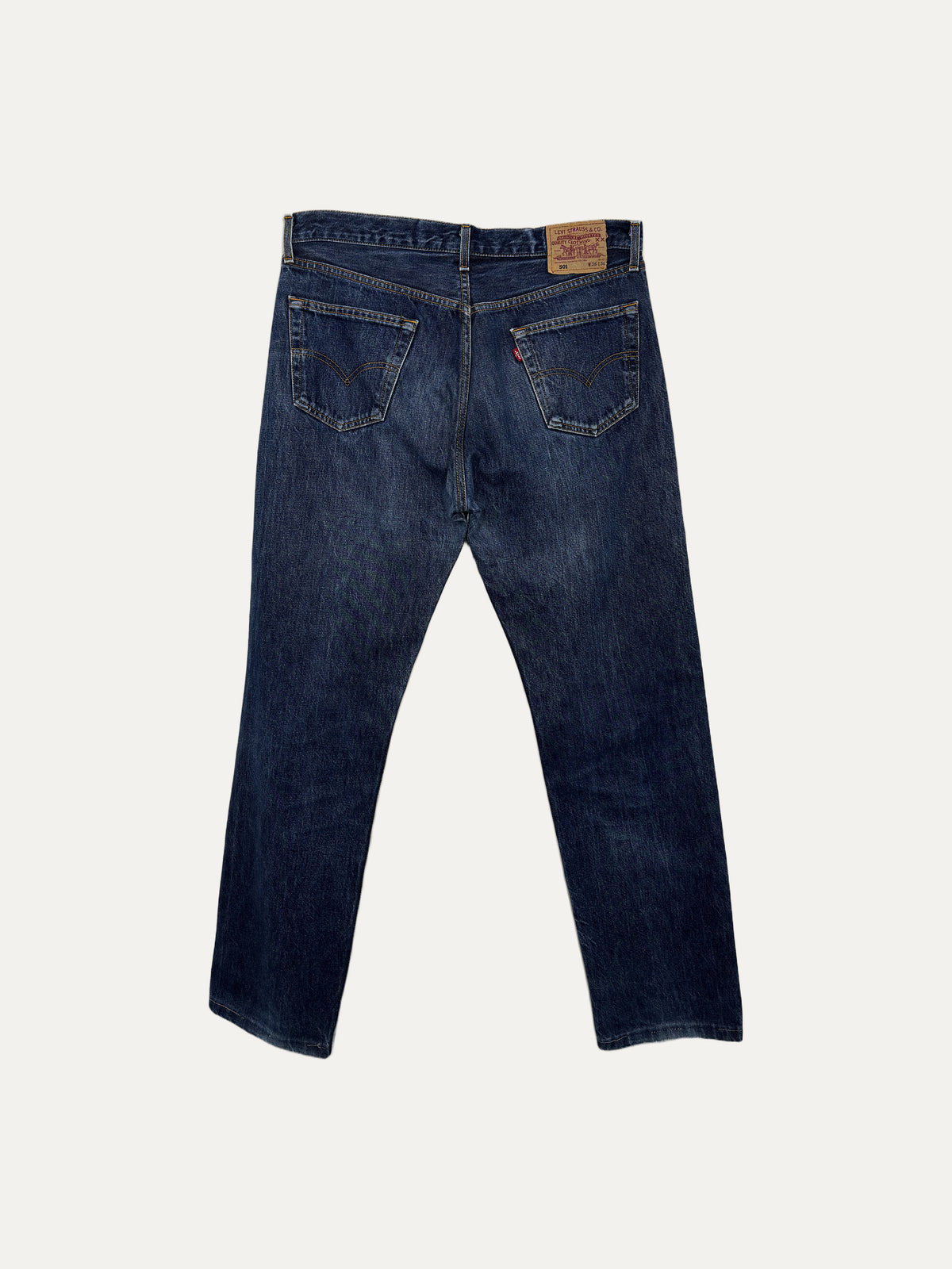 Vintage Levi's 501 Straight Jeans in mid wash, unisex, size W36 L36 – second-hand