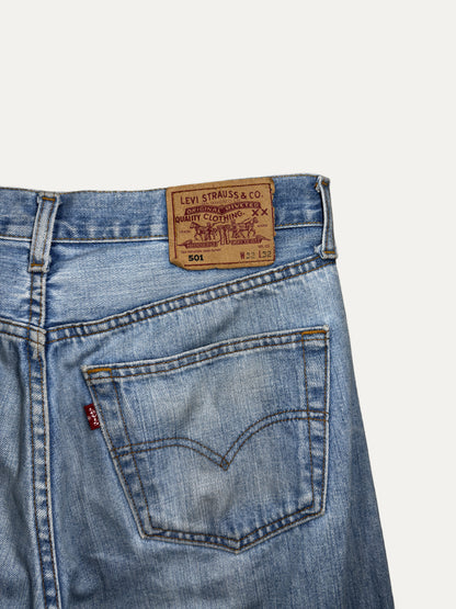 Vintage Levi's 501 Straight Jeans in light wash, unisex, size W32 L32 – second-hand