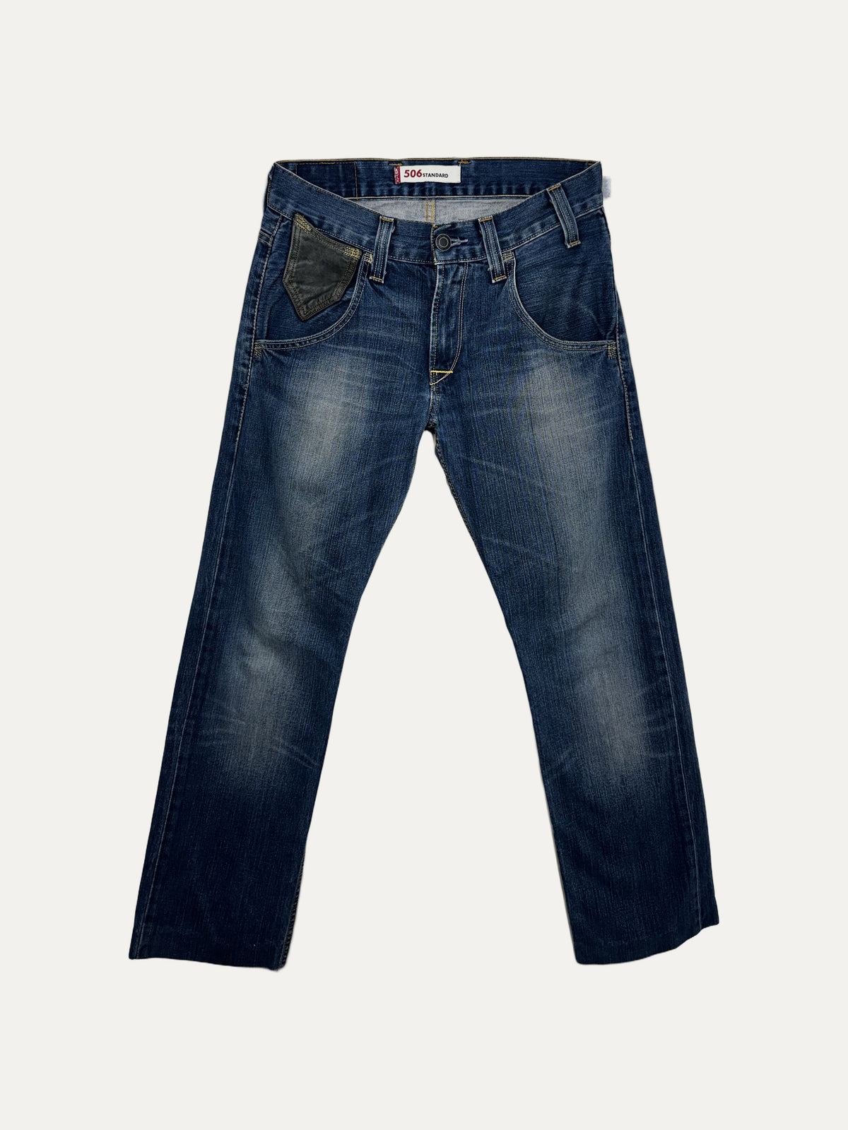 Vintage Levi's 506 Bootcut Jeans in mid wash, unisex, size W30 L34 – second-hand