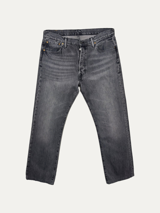 Vintage Levi's 501 Straight Jeans in stonewash, unisex, size W36 L34 – second-hand