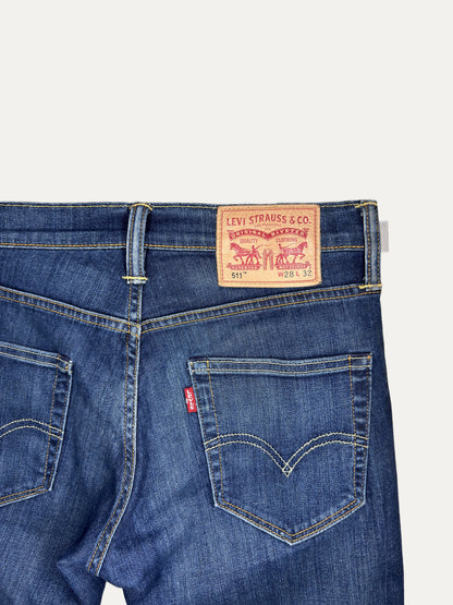Vintage Levi's 511 Slim Jeans in mid wash, unisex, size W28 L32 – second-hand
