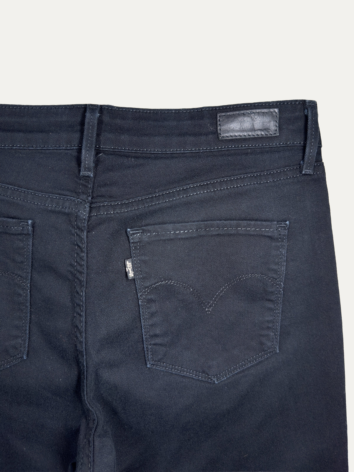 Vintage Levi's Denim Curve Bold curve Jeans in black, women's, size W30 – second-hand