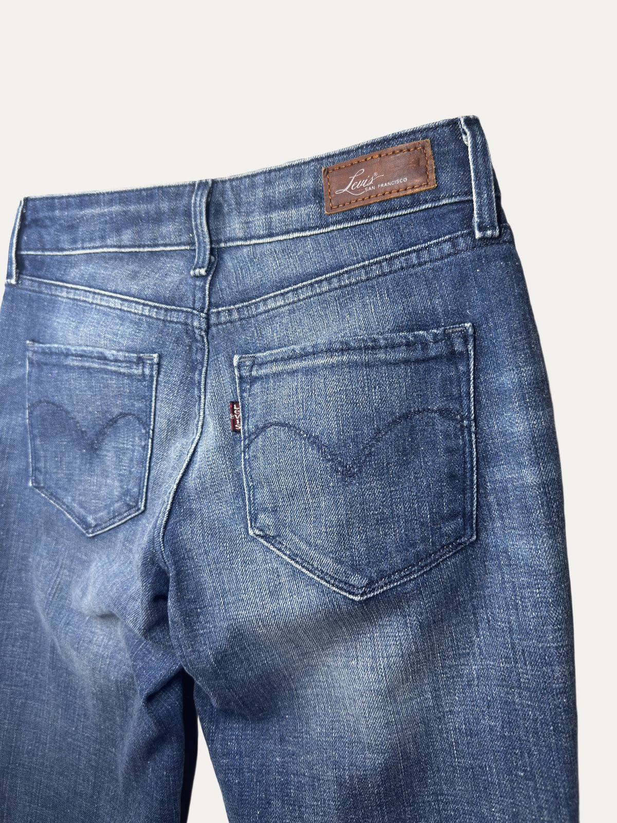 Vintage Levi's Bold Curve Bootcut Jeans in light wash, women's, size W25 – second-hand