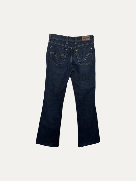 Vintage Levi's 627 Bootcut Jeans in dark wash, women's, size W26 – second-hand
