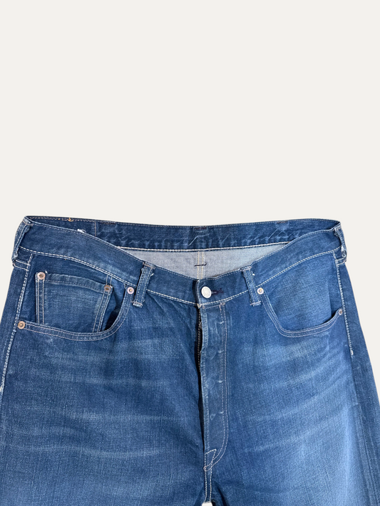 Vintage Levi's 501 Straight Jeans in blue, unisex, size W38 L34 – second-hand