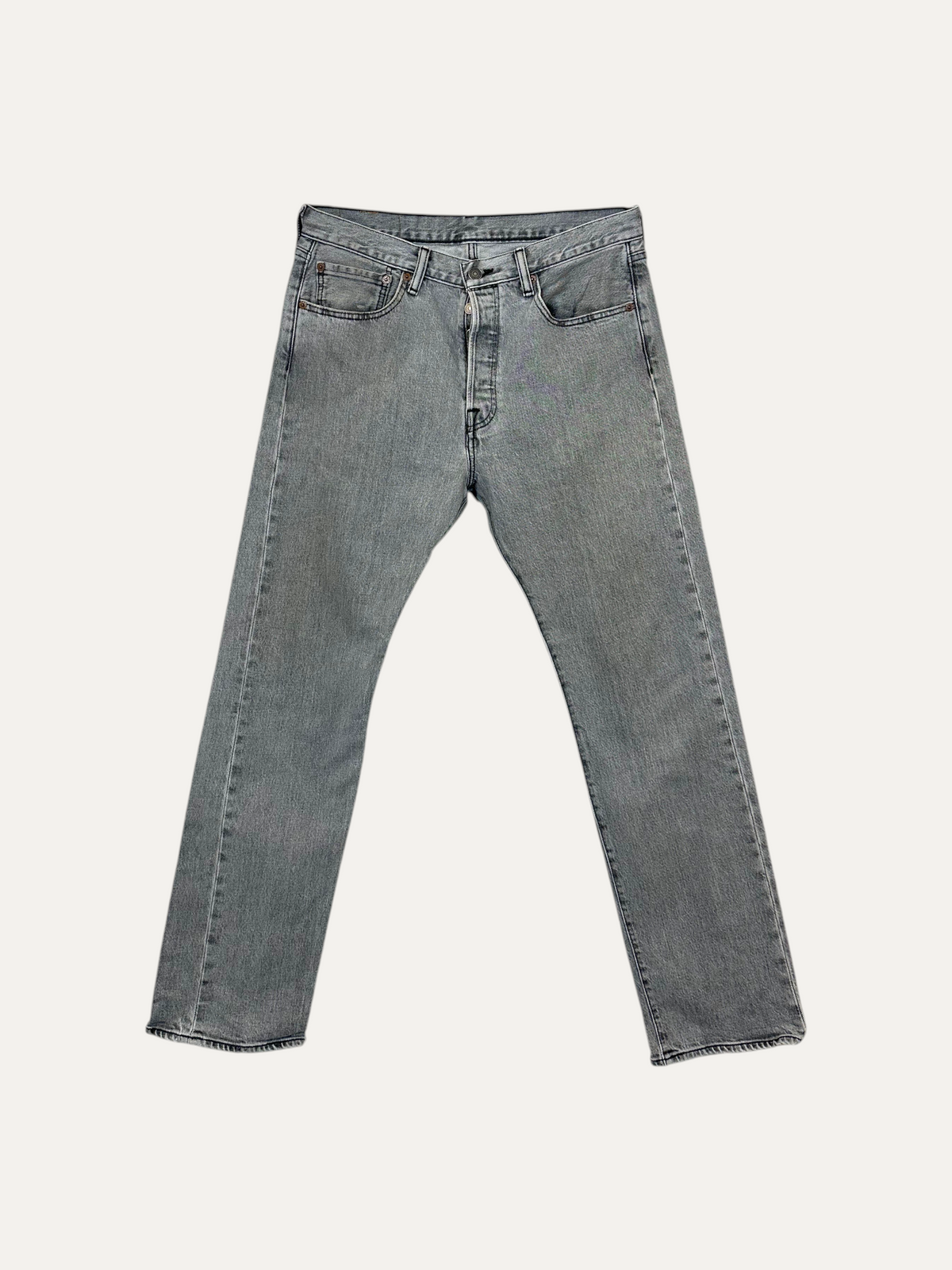 Vintage Levi's 501 Straight Jeans in grey, unisex, size W31 L30 – second-hand