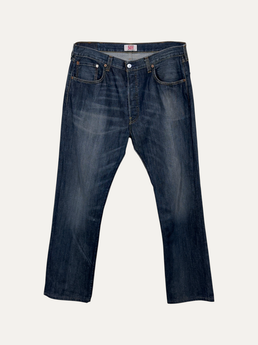 Vintage Levi's 501 Straight Jeans in blue, unisex, size W38 L34 – second-hand