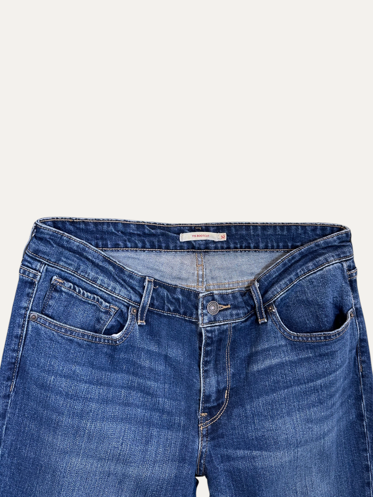Vintage Levi's 715 Bootcut Jeans in blue, women's, size W32 L34 – second-hand