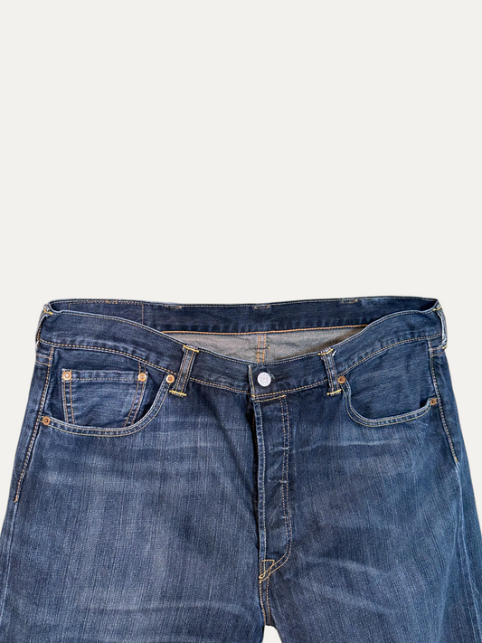 Vintage Levi's 501 Straight Jeans in blue, unisex, size W38 L34 – second-hand