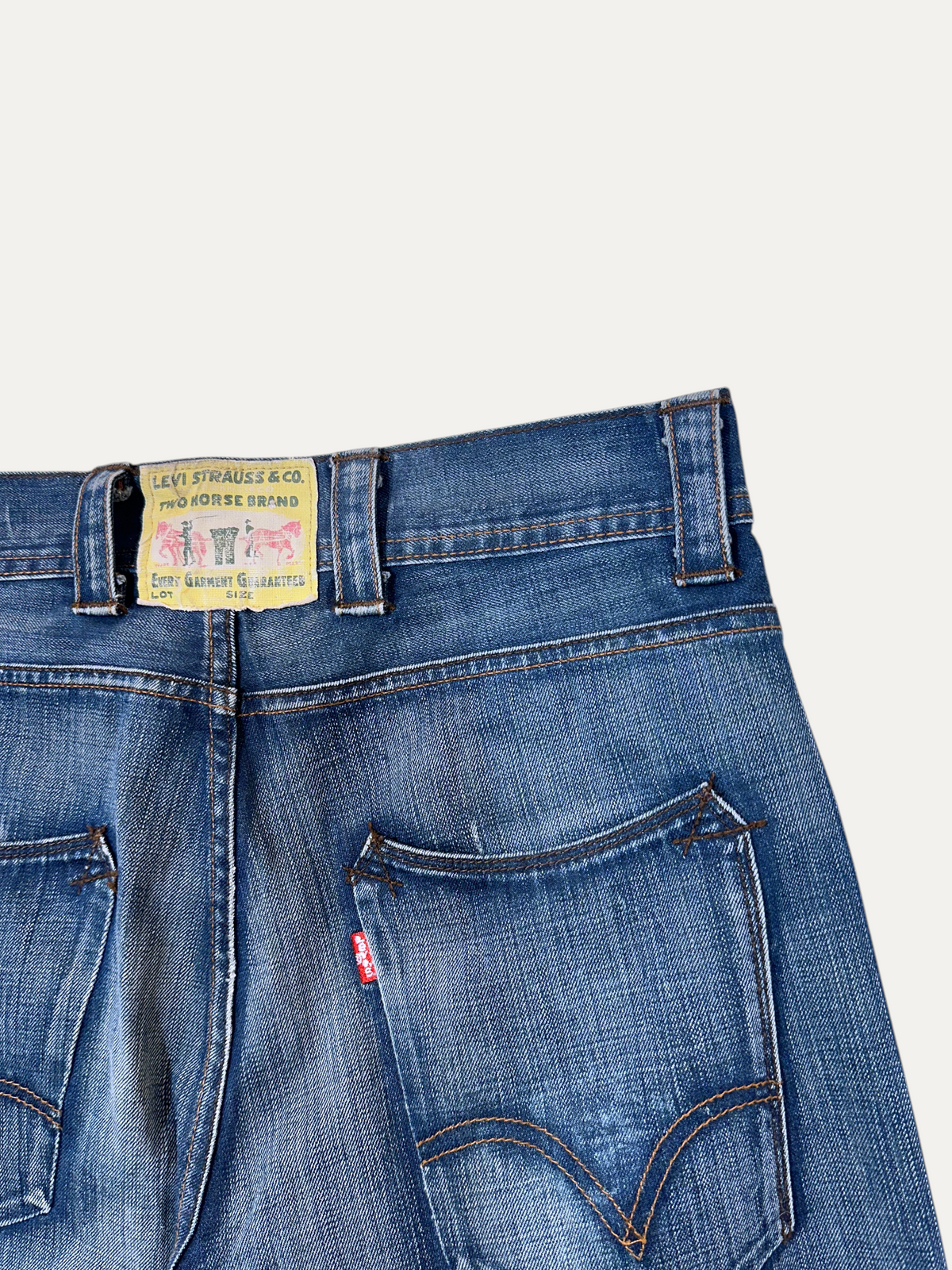 Vintage Levi's 506 Straight Jeans in blue, unisex, size W32 L34 – second-hand