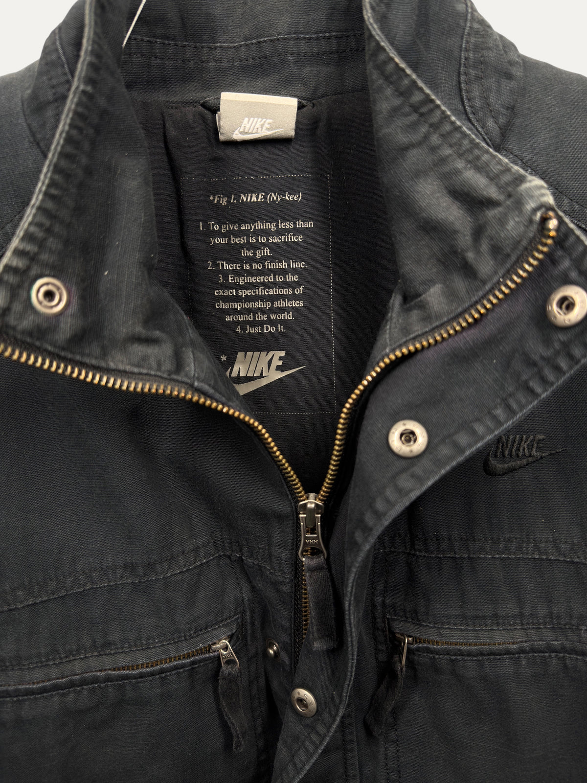 Vintage Nike Jacket in black, men's, size M – second-hand