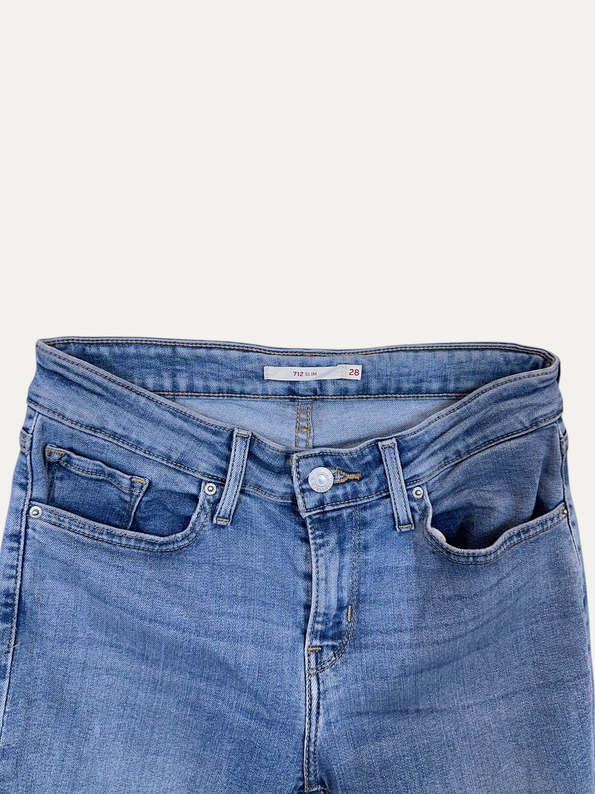 Vintage Levi's 712 Slim Jeans in blue, women's, size W28 L34 – second-hand