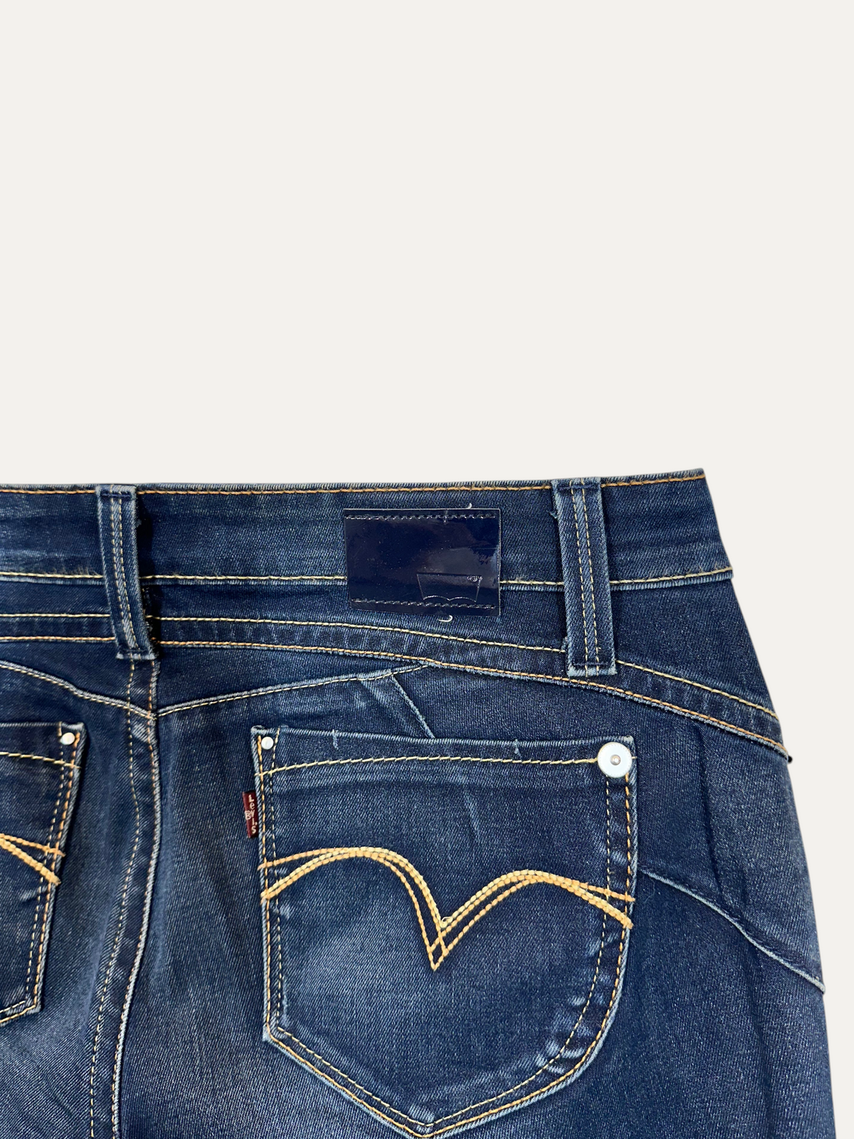 Vintage Levi's Demi Curve Slim Jeans in blue, women's, size W31 L32 – second-hand