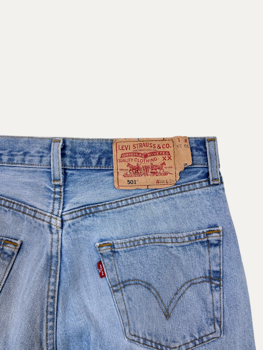 Vintage Levi's 501 Straight Jeans in blue, unisex, size W30 L34 – second-hand