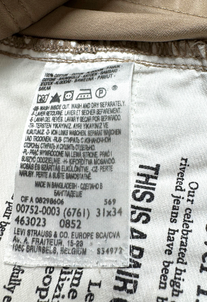 Vintage Levi's 752 Slim Jeans in beige, men's, size W31 L34 – second-hand