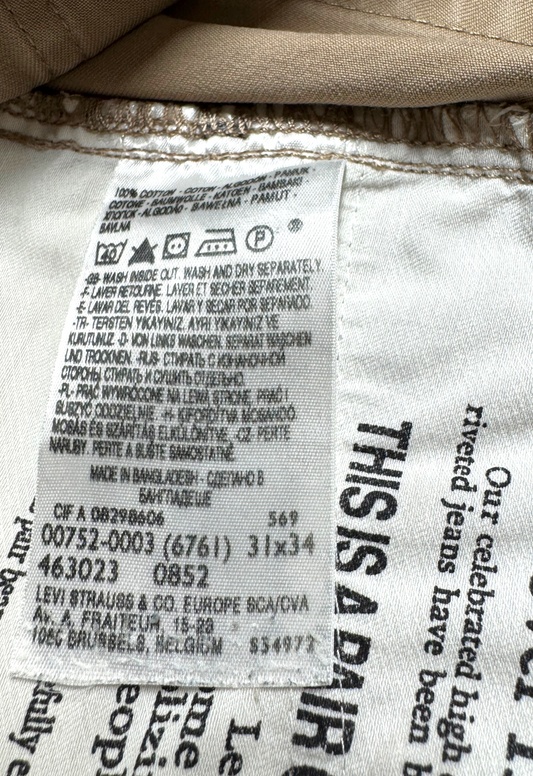 Vintage Levi's 752 Slim Jeans in beige, men's, size W31 L34 – second-hand