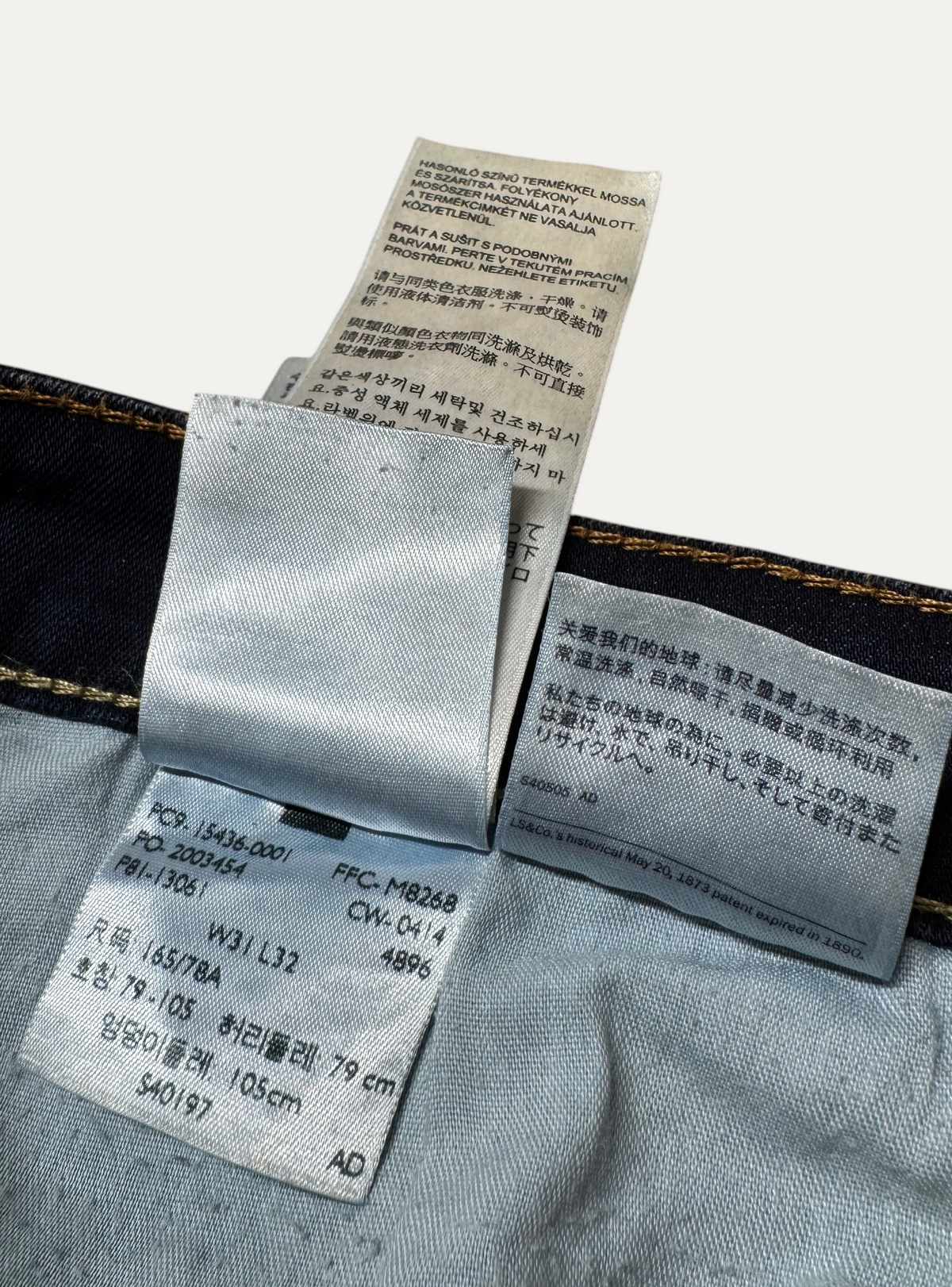 Vintage Levi's Demi Curve Slim Jeans in blue, women's, size W31 L32 – second-hand