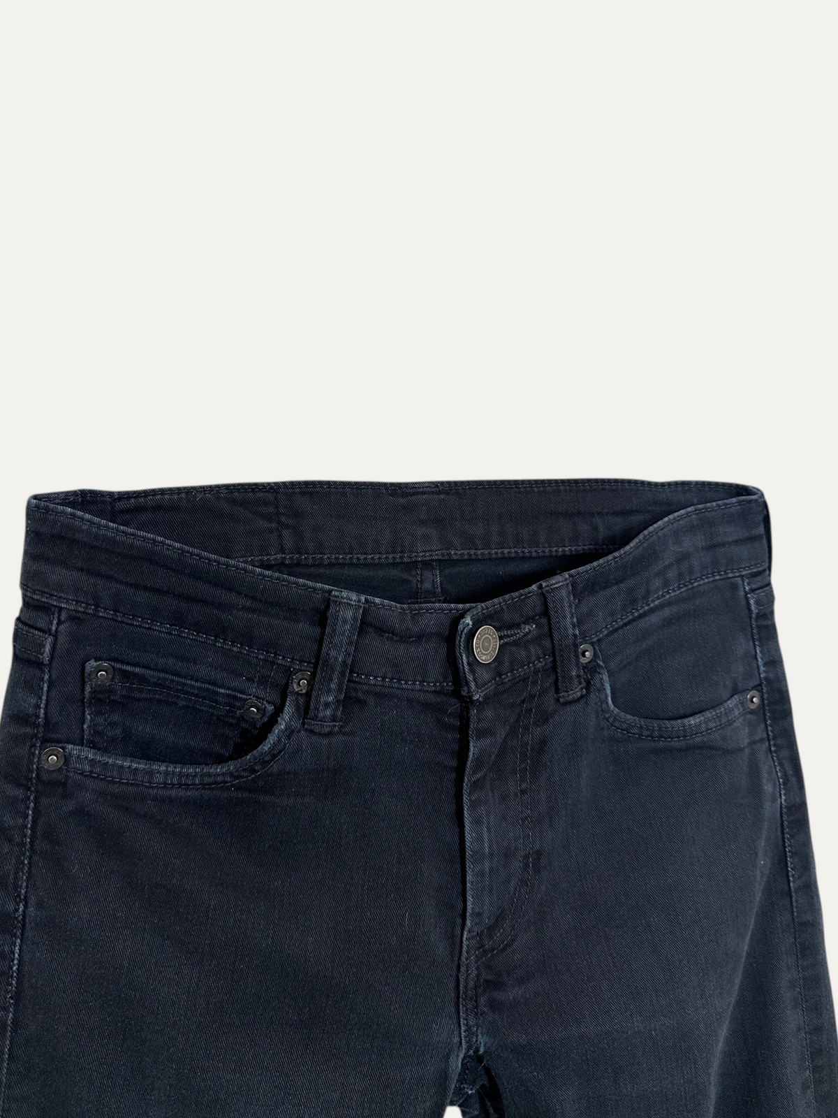 Vintage Levi's 510 Skinny Jeans in black, men's, size W29 L34 – second-hand
