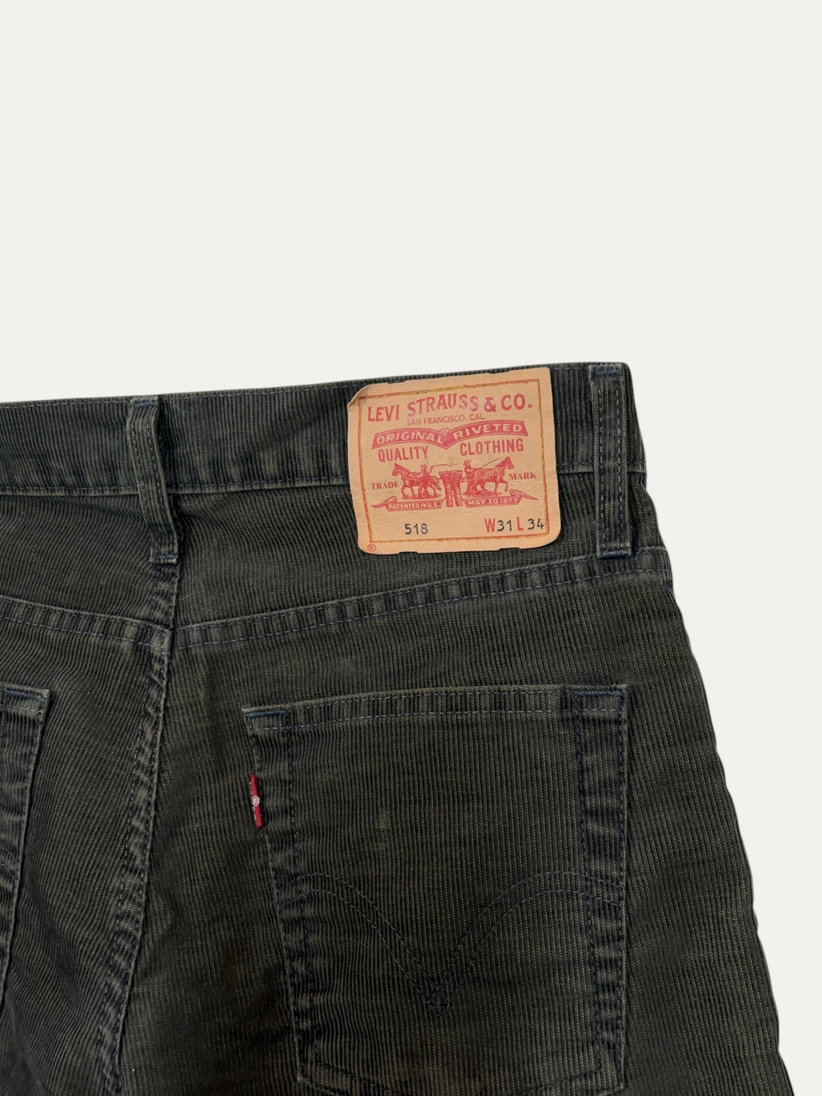 Vintage Levi's 518 Slim Jeans women's, size W31 L34 – second-hand