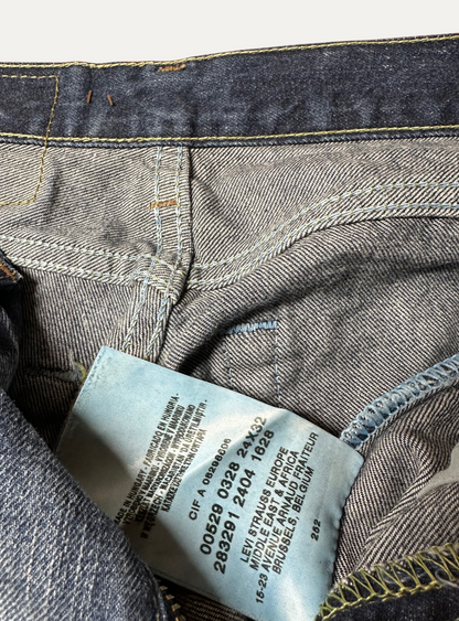 Vintage Levi's 529 Bootcut Jeans in blue, women's, size W24 L32 – second-hand